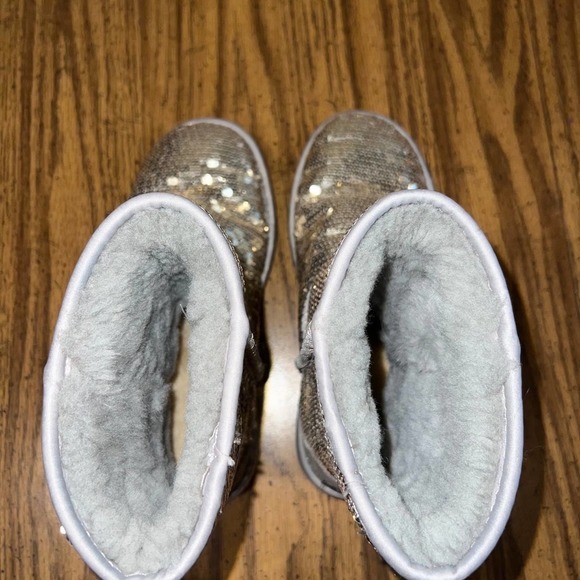UGG Sparkly Sequin Boots - Picture 4 of 8